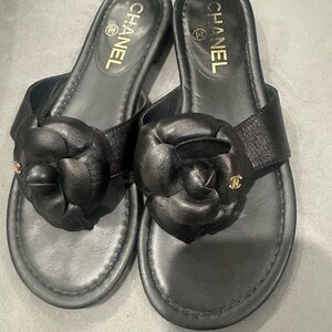 CHANEL Black Leather Floral Sandals